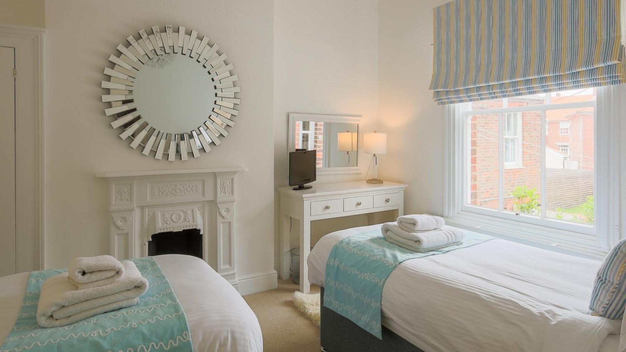 Villa Northcliffe, Southwold Seafront Sleeps 14 Exterior foto
